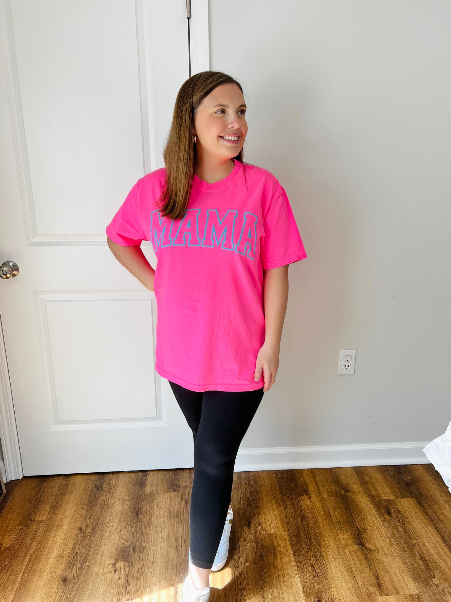 Mama Graphic Tee